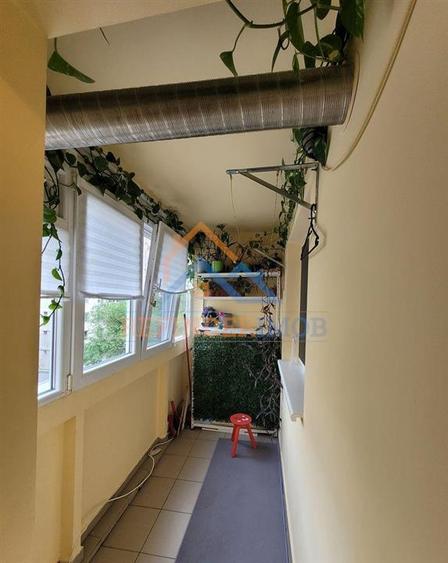 Apartament cu 2 camere decomandat, mobilat în Fizicienilor