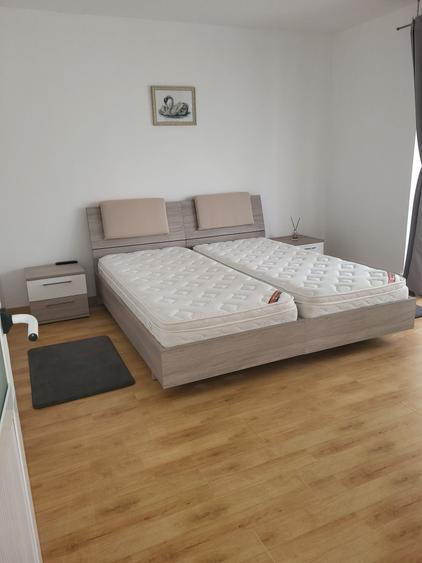 Casă cu 4 camere în Mamaia