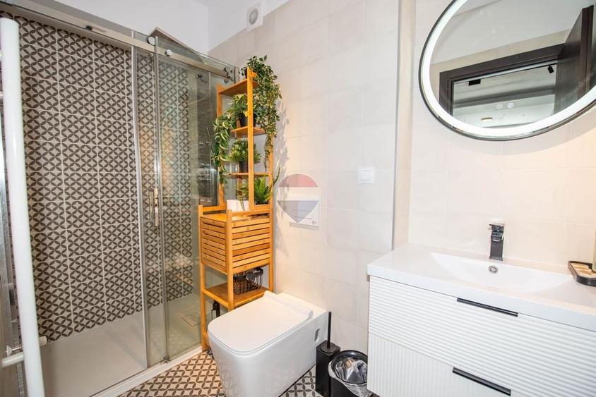 Apartament cu 3 camere decomandat, mobilat în Pipera