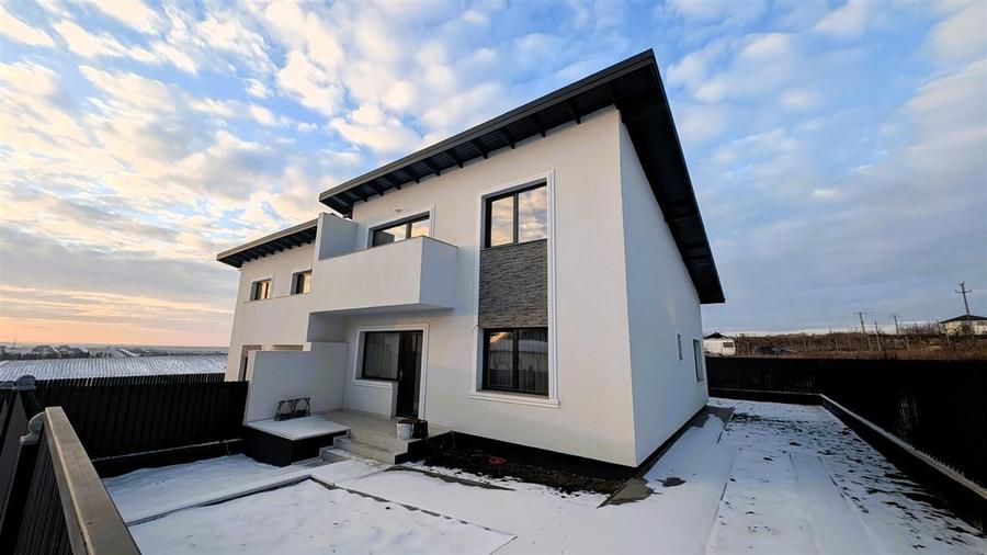 Casă cu 3 camere cu Teren 260 Mp în Valea Lupului
