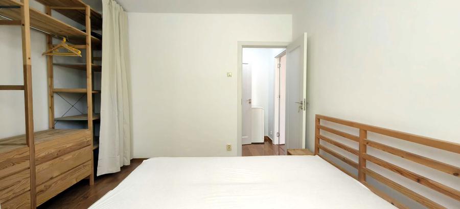Apartament cu 2 camere semidecomandat în Lucrețiu Pătrășcanu