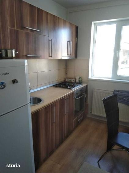 Apartament de vanzare, 2 camere, decomandat, utilat si mobilat - 5