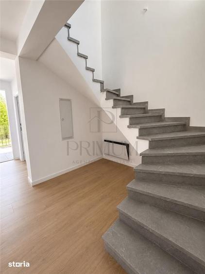 Casă cu 5 camere cu Teren 301 Mp în Central