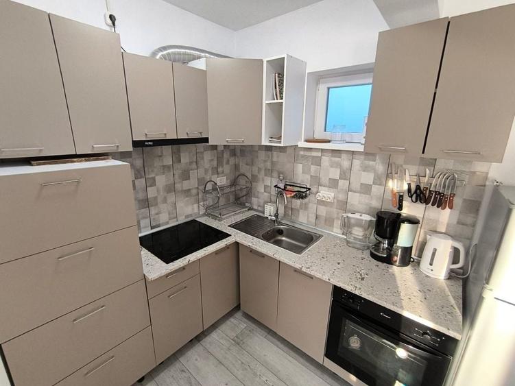 Casă cu 3 camere cu Teren 250 Mp în Central
