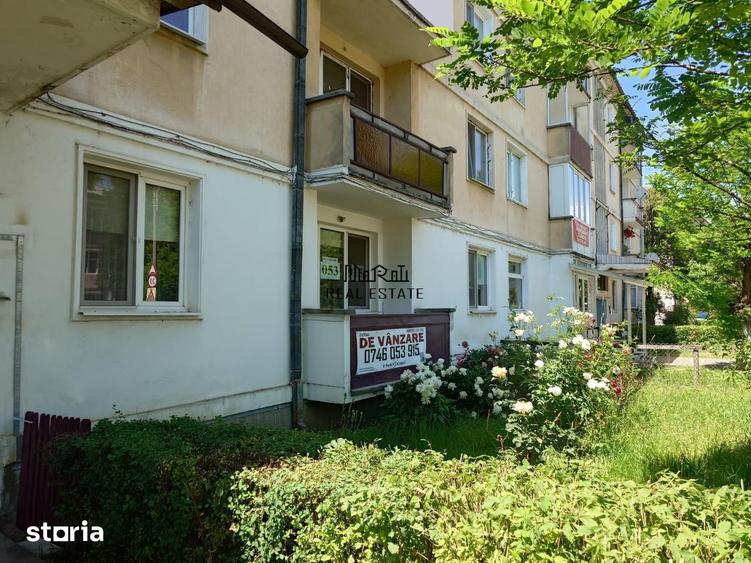Apartament cu 2 camere semidecomandat în Sud