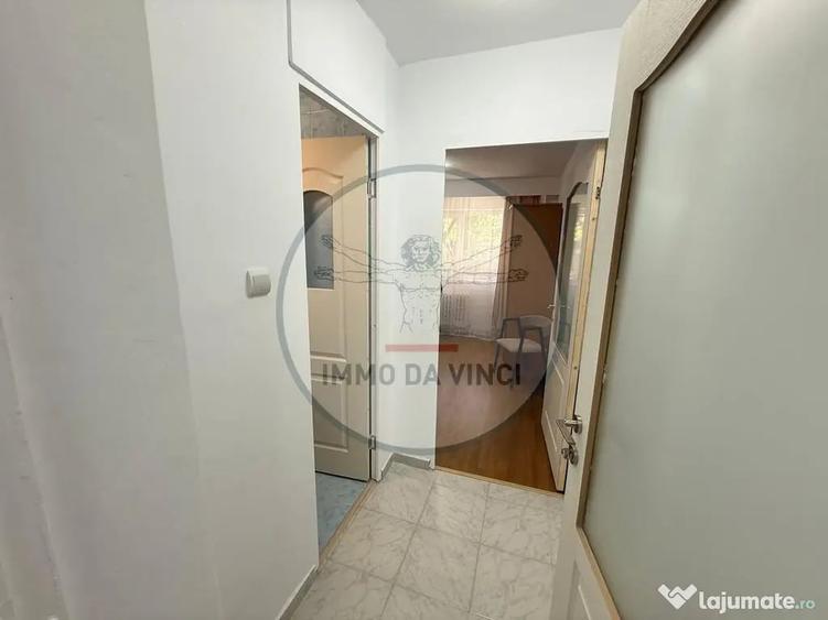 Apartament cu 2 camere semidecomandat în Aurel Vlaicu