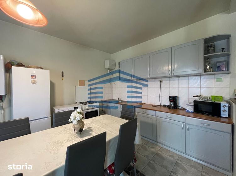 Casă cu 4 camere cu Teren 800 Mp în Bran
