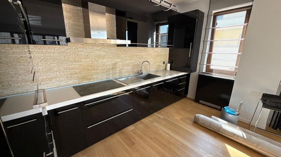 Apartament cu 3 camere decomandat, mobilat în Herăstrău