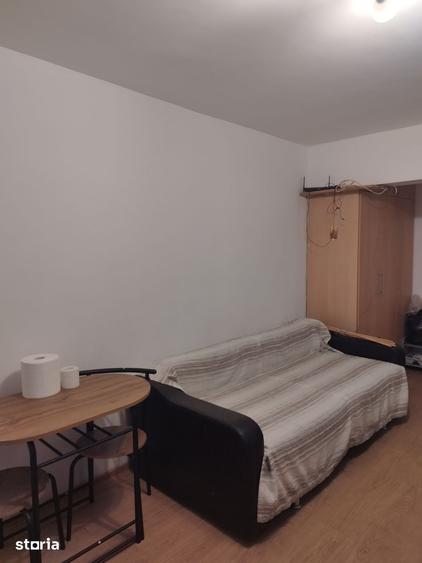 Garsonieră în Dâmbul Rotund