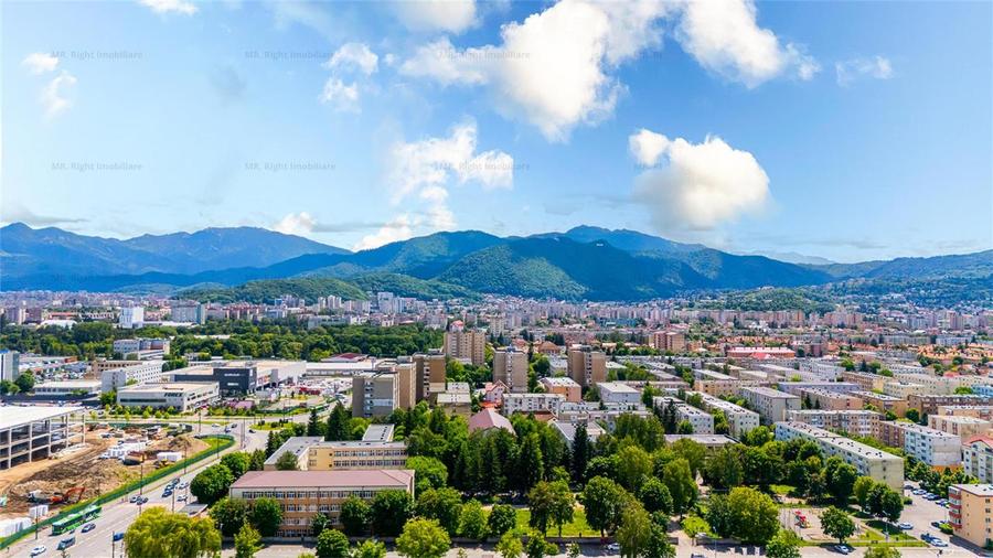 Apartament cu 2 camere decomandat, mobilat în Tractorul