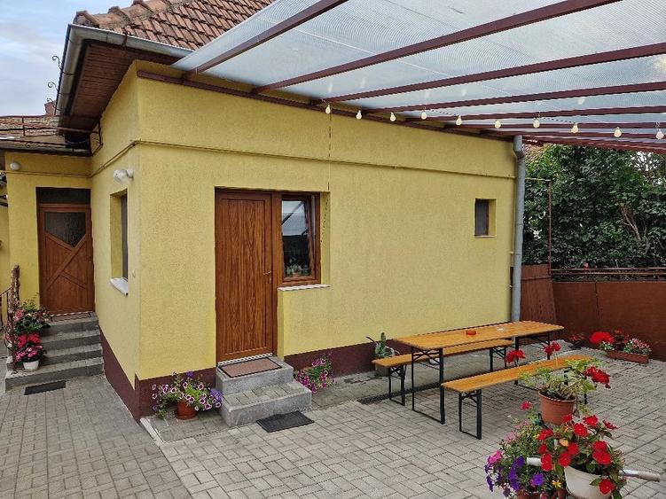 Apartament cu 2 camere decomandat în Gară