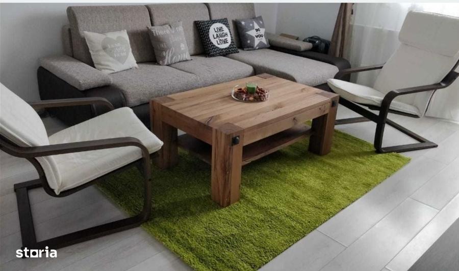 Apartament cu 3 camere, mobilat în Fratelia