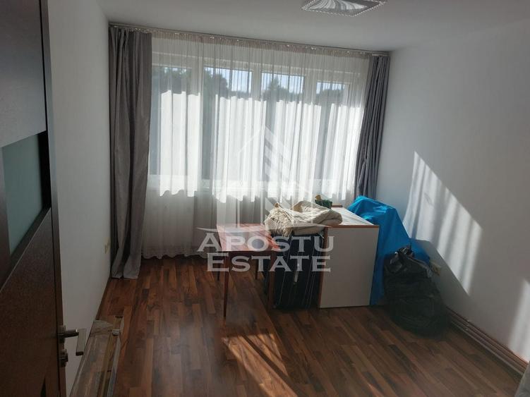 Apartament cu 2 camere semidecomandat, mobilat în Șagului