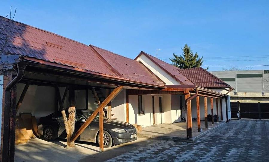 Casă cu 3 camere în Dumbrăvioara
