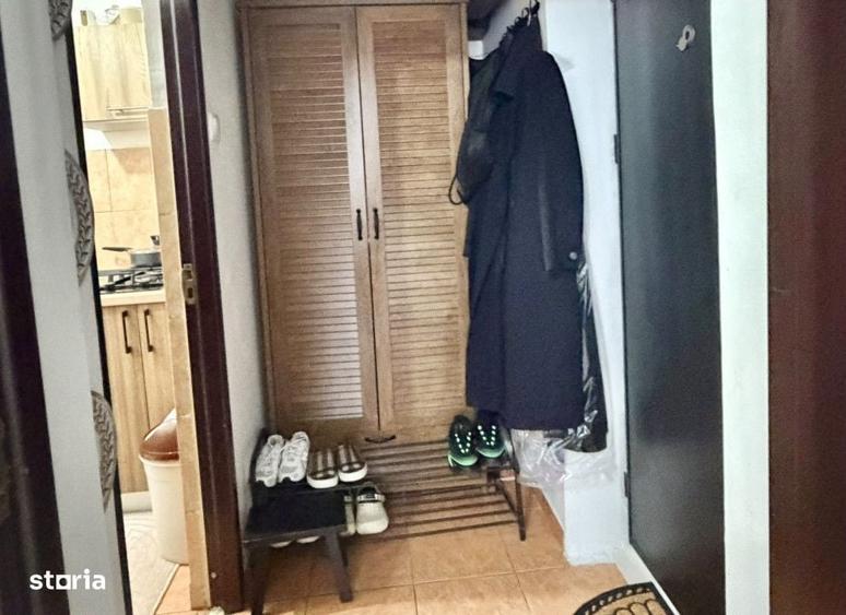 Apartament cu 2 camere în Podu Roș