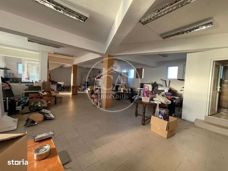 Spațiu comercial, de 300 mp, în Leș