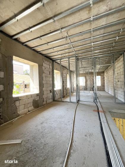 Casă cu 4 camere cu Teren 371 Mp în Dorobanți