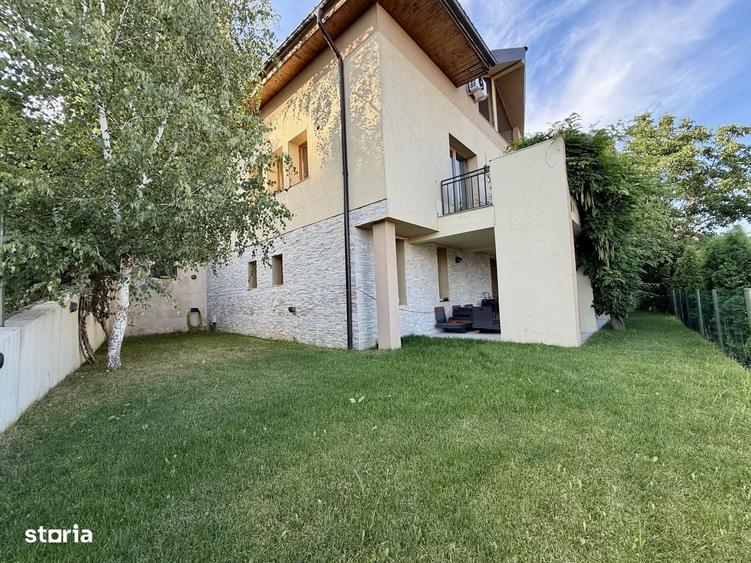 Casă cu 4 camere în Grigorescu