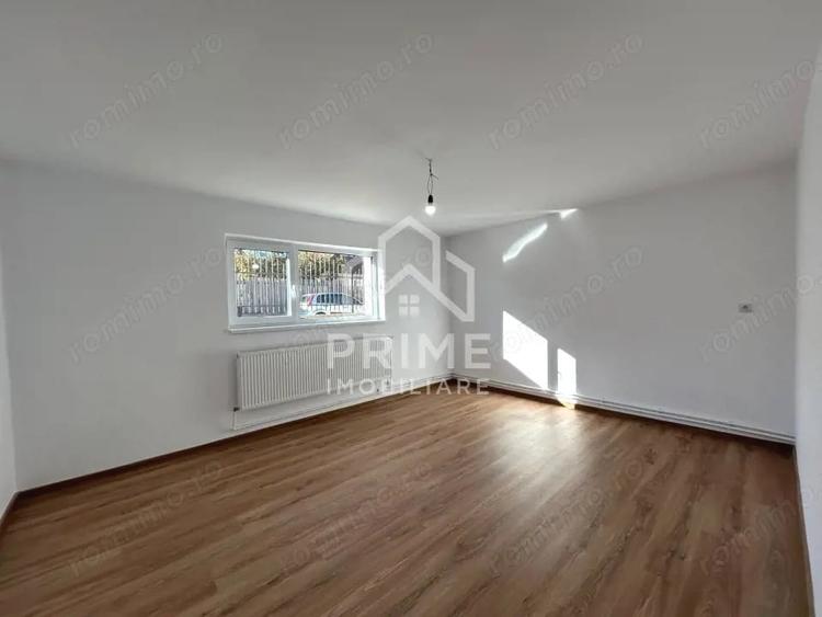 Casă cu 8 camere cu Teren 504 Mp în Central
