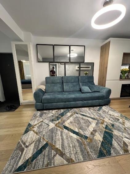 Apartament cu 3 camere decomandat, mobilat în Păcurari