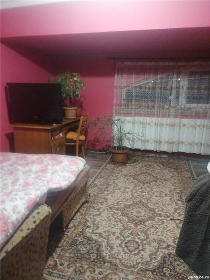 Casă cu 3 camere în Central