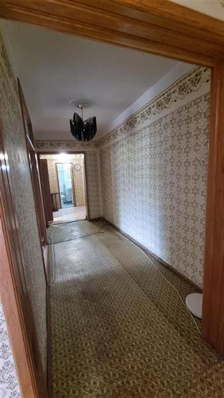 Apartament cu 3 camere decomandat în Călărași