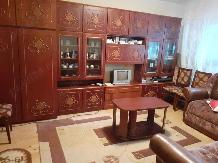 Apartament cu 2 camere decomandat în Radu Negru
