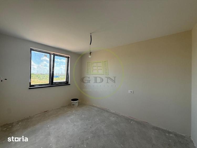 Casă cu 4 camere cu Teren 400 Mp în Bordei