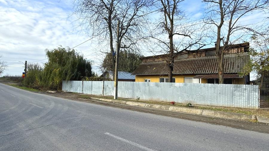 Spațiu industrial, de 200 mp, în Însurăței