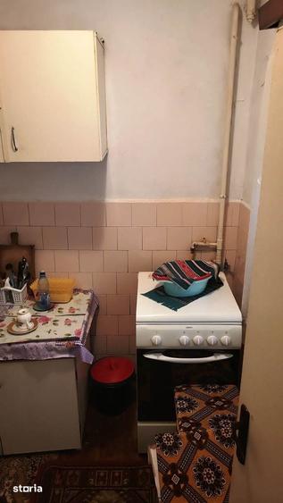 Apartament cu 2 camere în Micro 14