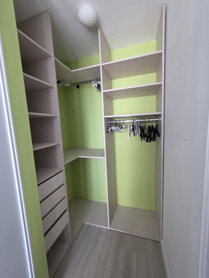 Apartament cu 3 camere decomandat în Politehnica