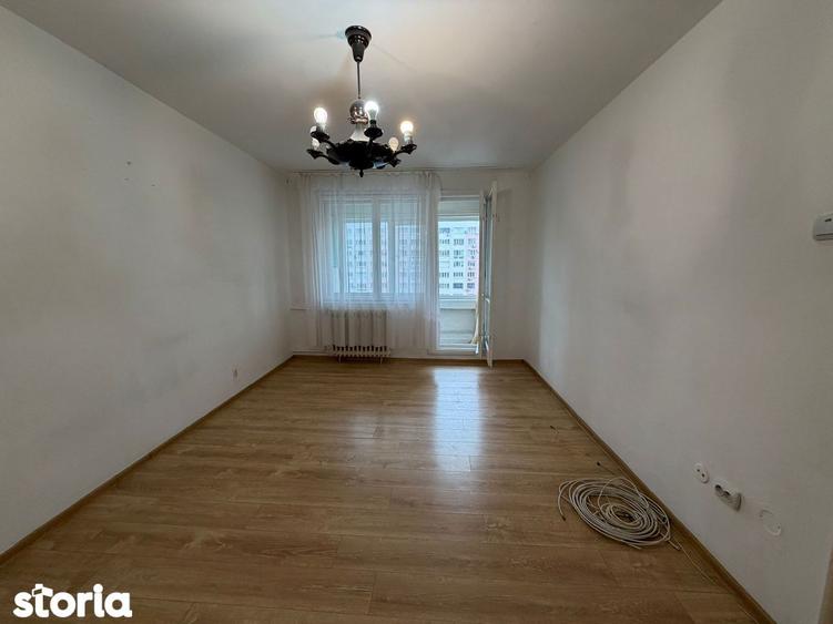 Apartament cu 2 camere decomandat în Titan — fotografia 3
