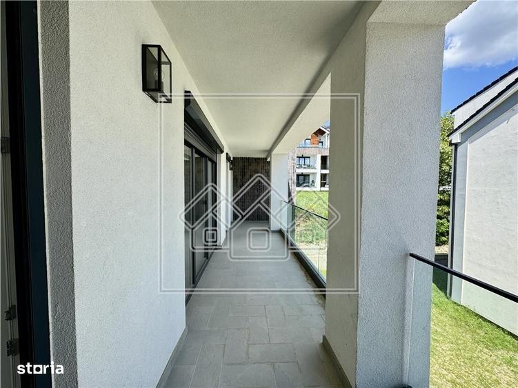 Apartament cu 2 camere decomandat în Cristian