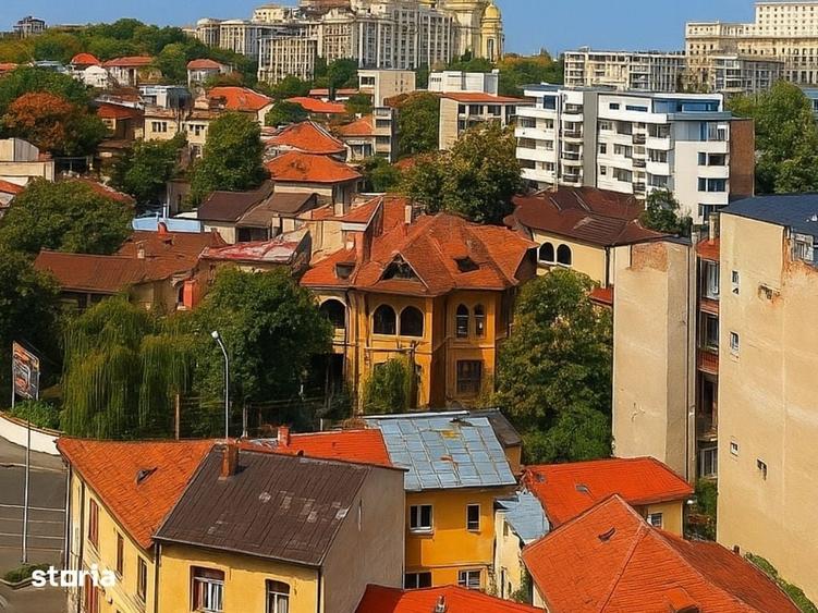 Casă cu 3 camere cu Teren 87 Mp în Parcul Carol