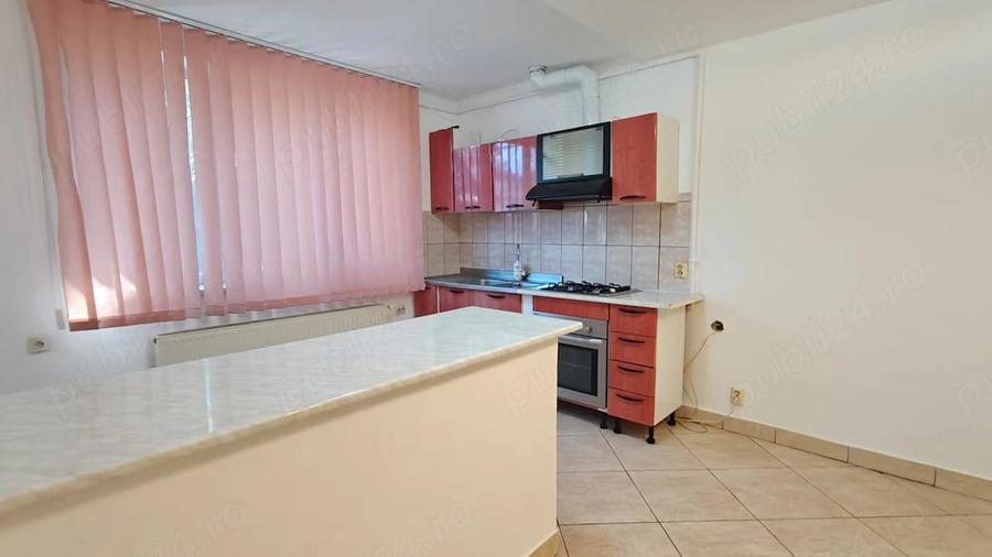 Spațiu comercial, de 70 mp, în Vitrometan
