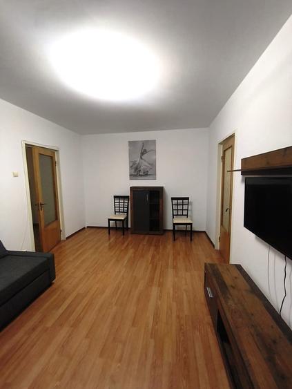 Apartament cu 2 camere semidecomandat în Drumul Taberei