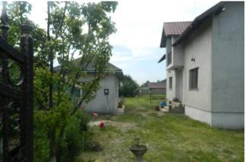 Casă individuală cu 1 camere cu Teren 822 Mp în Liteni