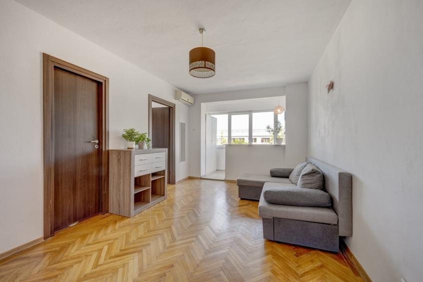 Apartament cu 2 camere semidecomandat în Giulești