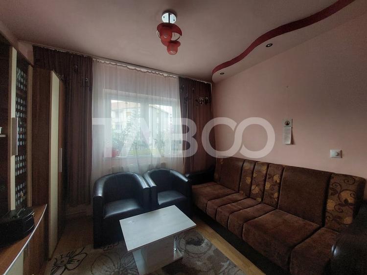 Apartament cu 3 camere decomandat, mobilat în Mihai Viteazul