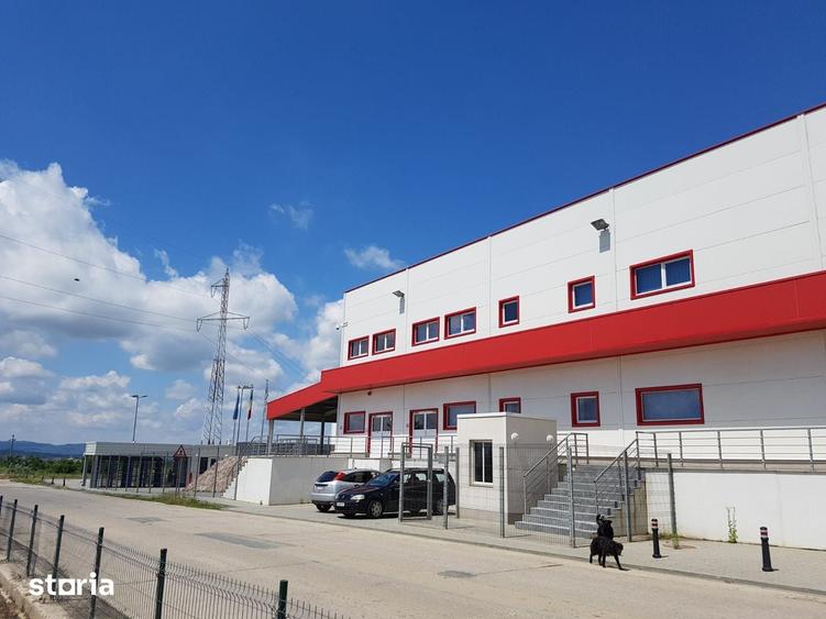 Spațiu comercial, de 9,277 mp, în Central