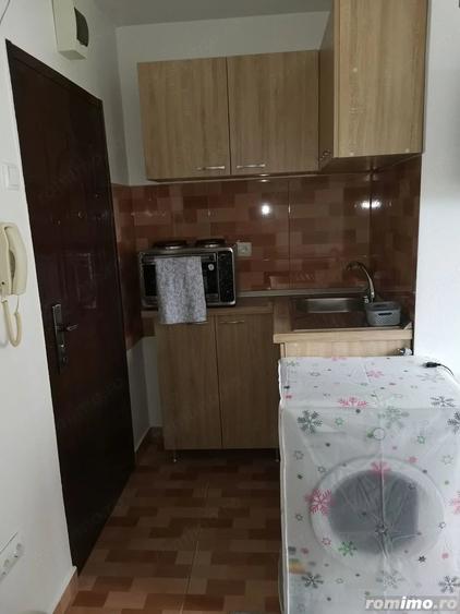 Garsonieră semidecomandată în Badea Cârțan