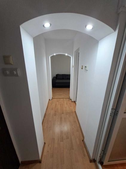 Apartament cu 3 camere nedecomandat în Central
