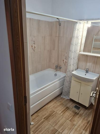 Apartament cu 3 camere în Dâmbul Rotund