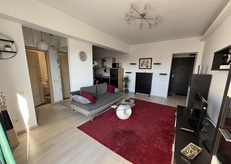 Apartament cu 2 camere semidecomandat, mobilat în Basarab