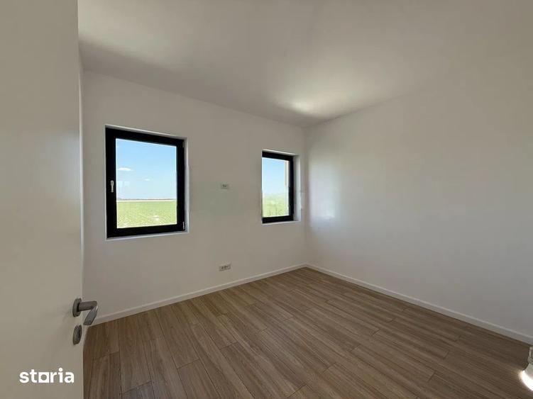 Gated Community in Tunari | 13 vile moderne | Gata de mutare - 12