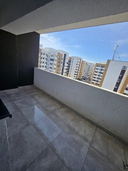 Apartament cu 2 camere decomandat, mobilat în Central