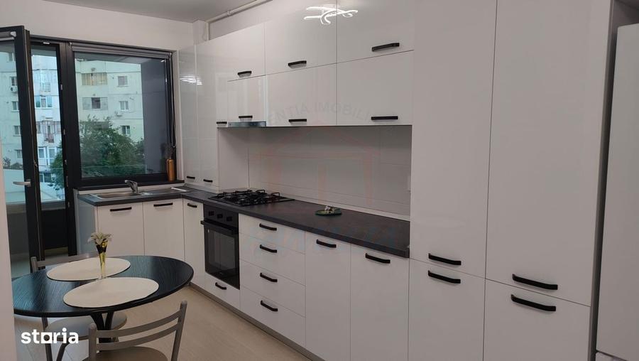 Apartament cu 2 camere, mobilat în Micro 17