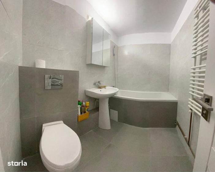 Apartament cu 2 camere decomandat în Aviației