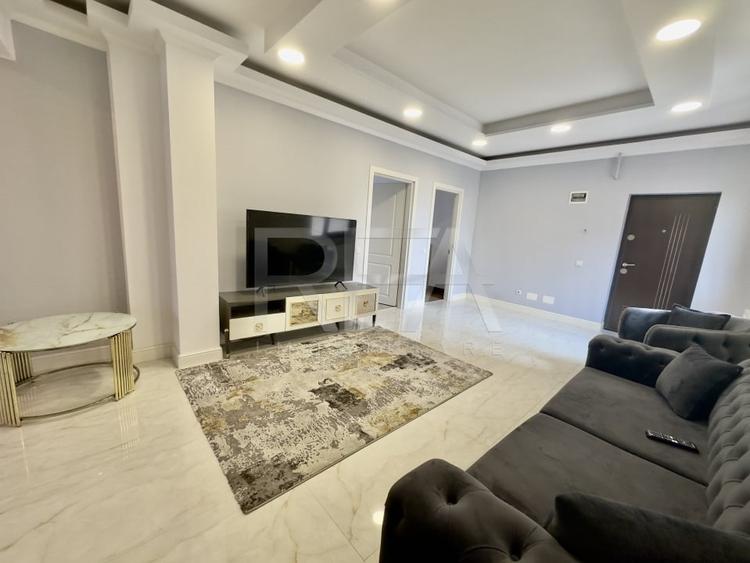 4 Camere Decomandat Mobilat Utilat Pod Constanta - 3