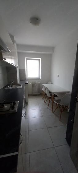Apartament cu 2 camere decomandat în Ultracentral